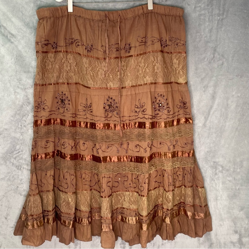 Boho Maxi Plus size Skirt Fall Y2K Eclectic Laced and beaded Details Sz 3X/4X